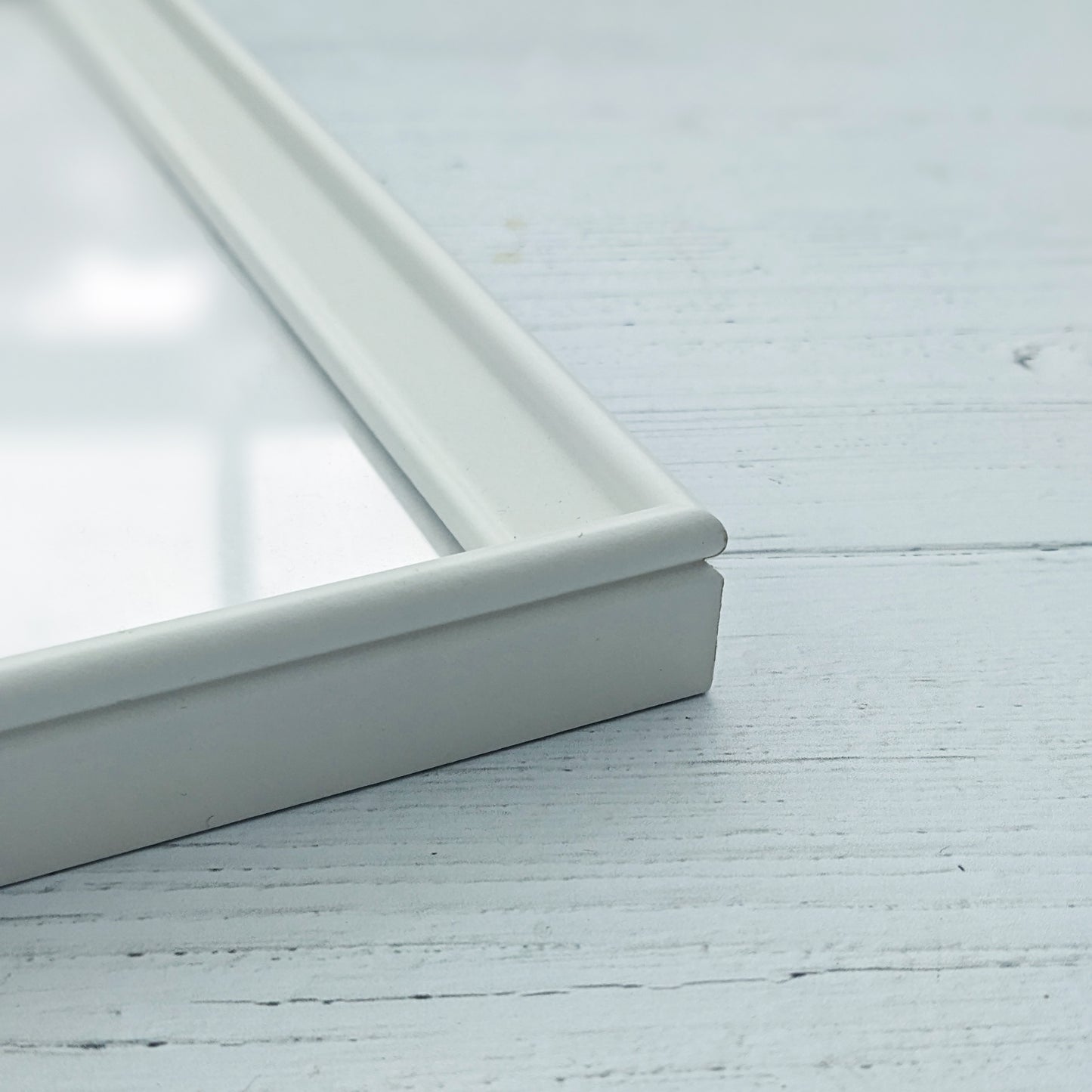 Frame - White - 23x23cm